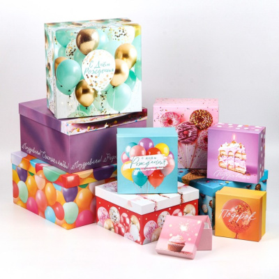 Коробка квадрат Шары №1 10,2*10,2*6 см рис микс 1 шт