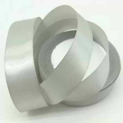 Лента атласная 25мм*23м серебряный 1 шт  