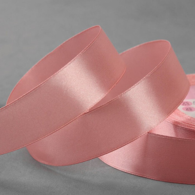 Лента атласная 25мм*23м чайная роза 1 шт